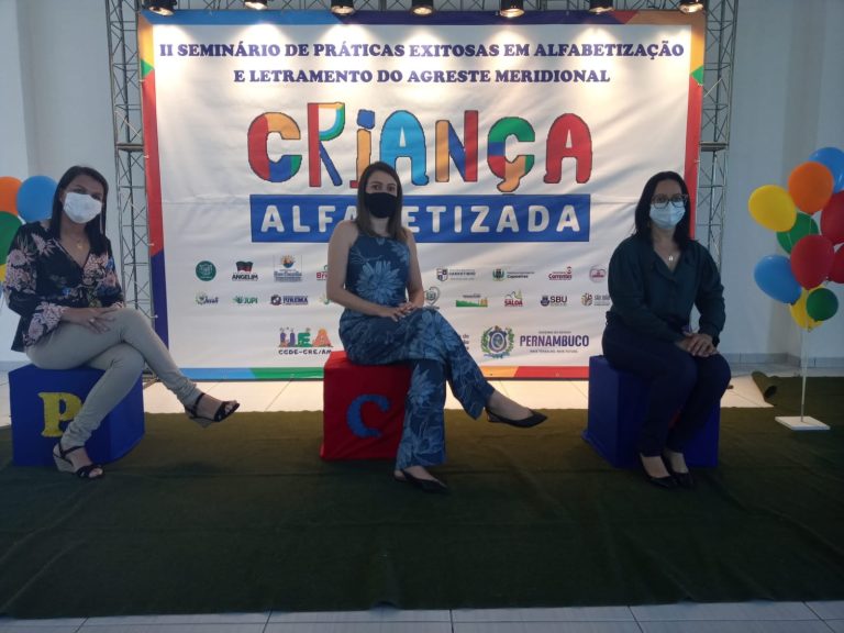 Calçado Apresenta Prática Exitosa dos Anos Iniciais em Seminário Regional