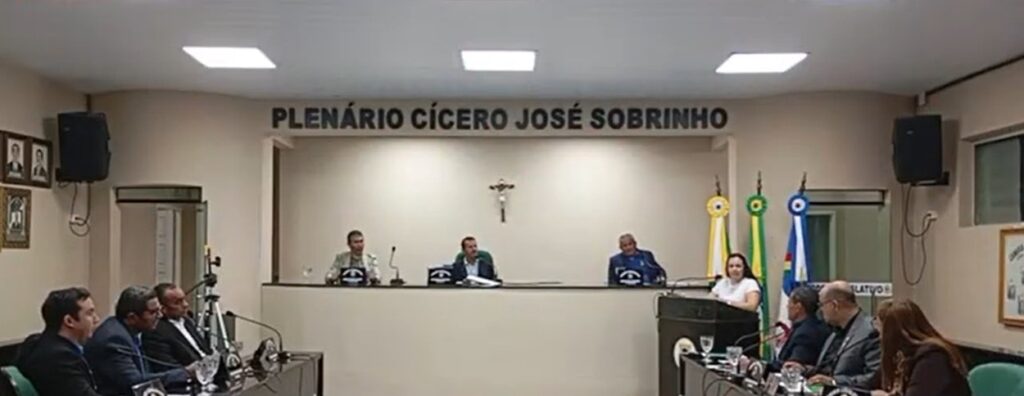 Câmara de Calçado realiza 37ª sessão ordinária com debates sobre projetos e infraestrutura.