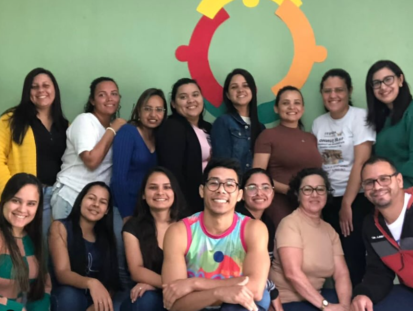 Profissionais da assistência social participam de formação no Serviço de Convivência