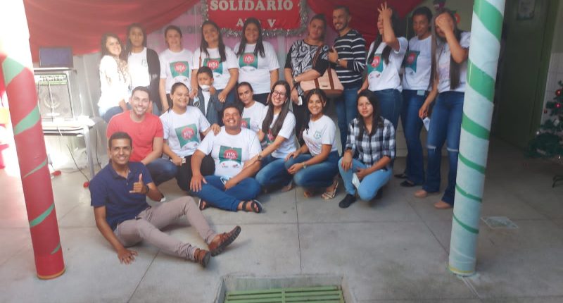 Escola José Atanásio de Oliveira encanta com apresentações do Projeto Natal Solidário