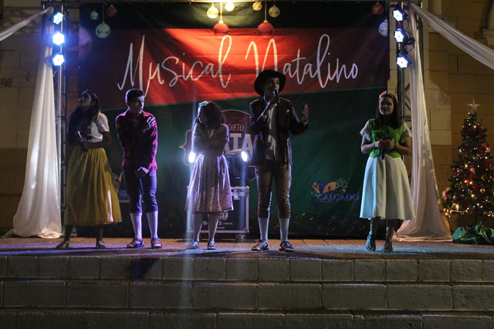 Projeto Natal Solidário celebra o espírito natalino com musical especial