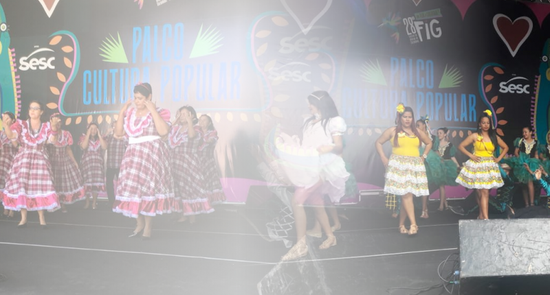 Drilha Luar do Sertão e Grupo Viver Melhor se apresentam no FIG 2018.