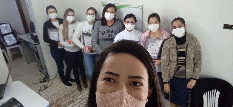 SEMAS promove planejamento para qualificação das visitadoras do Programa Criança Feliz